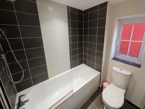 Photo 19- click for photo gallery